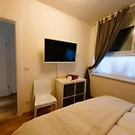 Augarten Apartment